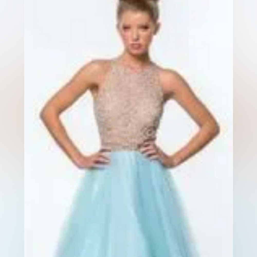 Glamour by Terani nude light blue halter short dress 10 cy